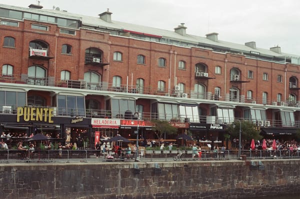 Red Hook Waterfront Weekend Guide for a Stylish Escape